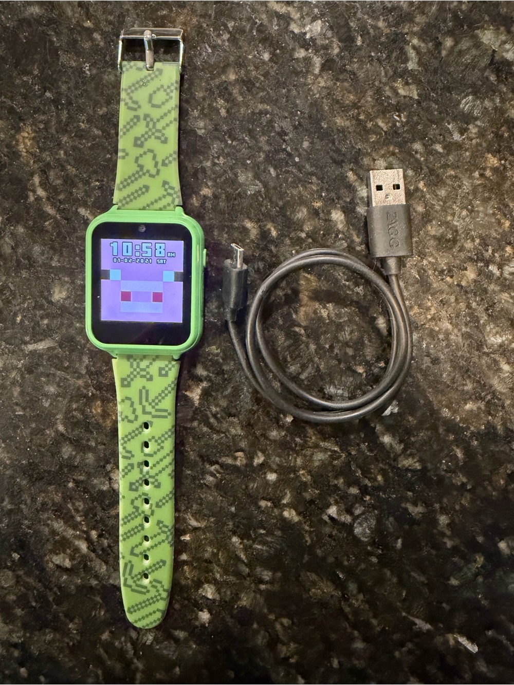 Minecraft Kids Touchscreen Smart Watch with Charger